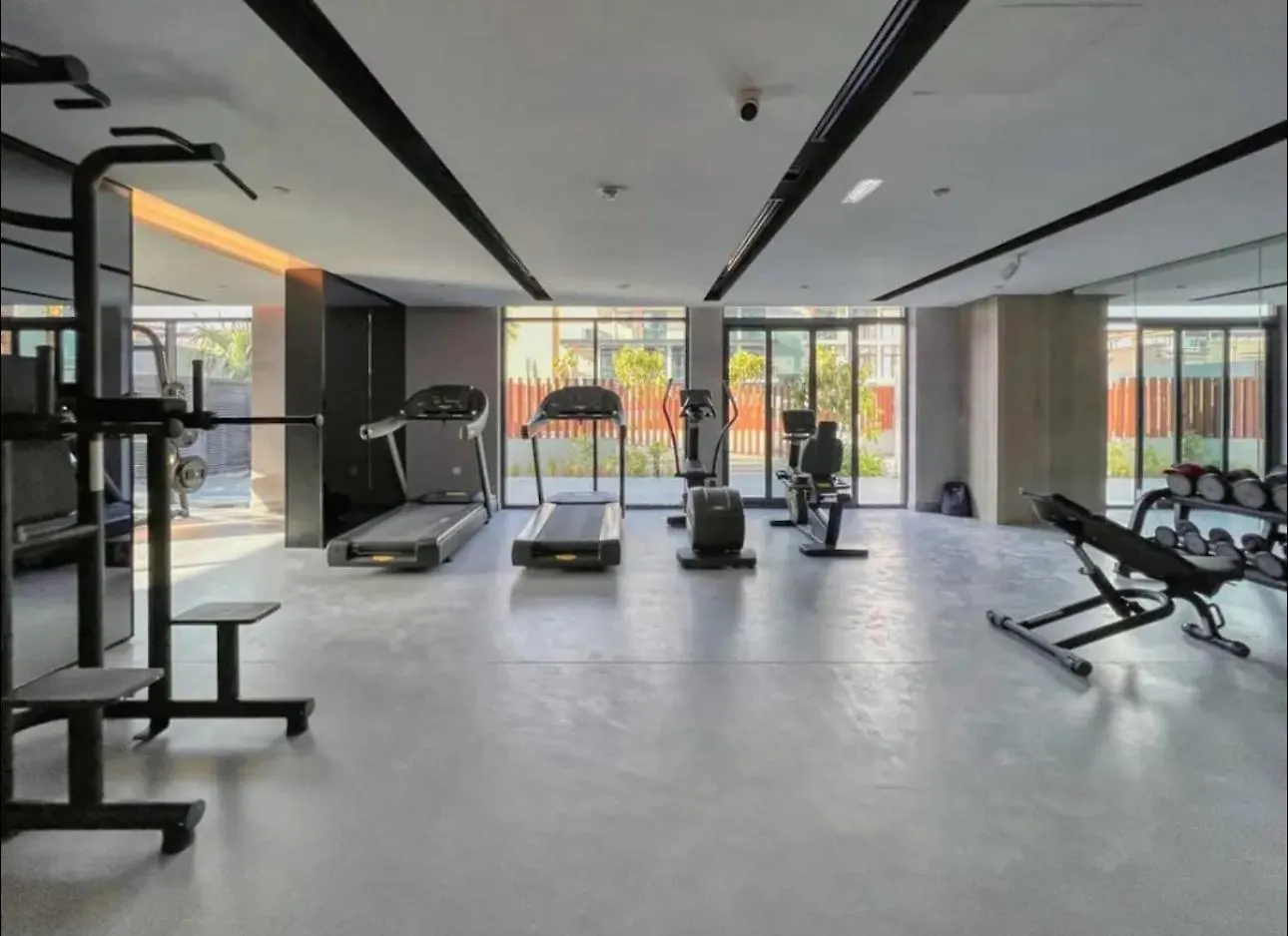Chic Modern Studio- Oxford 212 Dubai United Arab Emirates